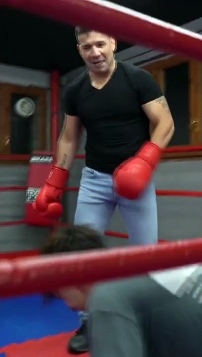 Boxeo: el brutal golpe de KO de Maravilla Martínez contra un youtuber