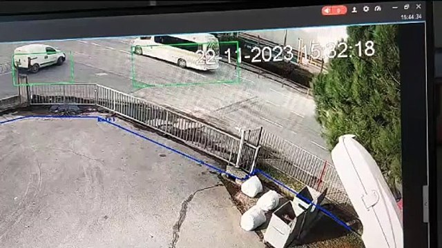 İnegöl'de Otomobil ile Bisiklet Çarpıştı, Bisiklet Sürücüsü Yaralı