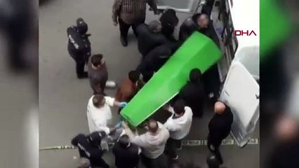 Boşandıktan Sonra Ailesinin Yanına Döndü