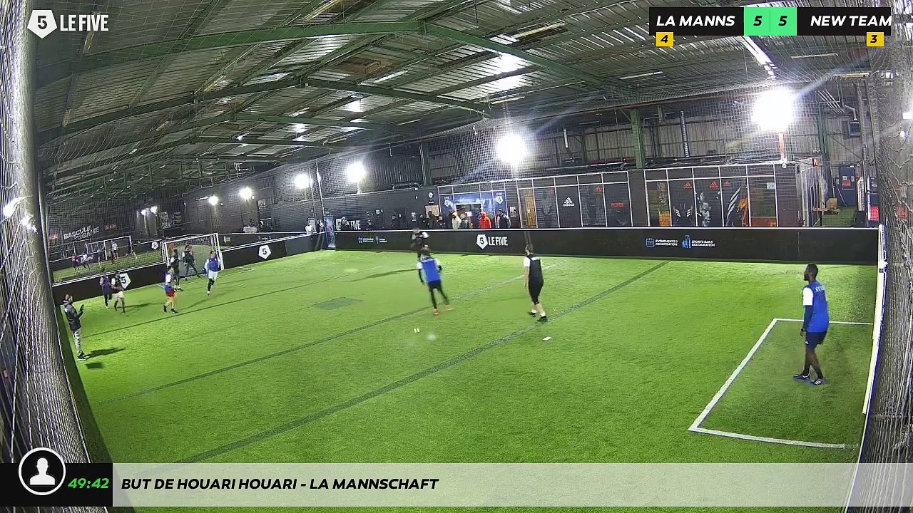 But de Houari Houari - LA MANNSCHAFT