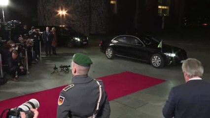 Meloni in Germania, la presidente del Consiglio arriva in Cancelleria per il Business Forum