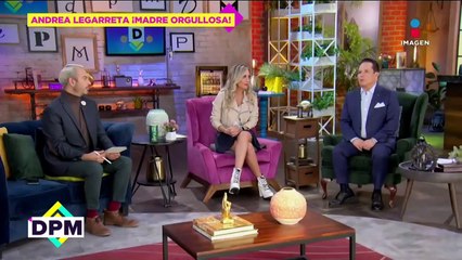 Andrea Legarreta REACCIONA a Mía Rubín cantando el Himno Nacional