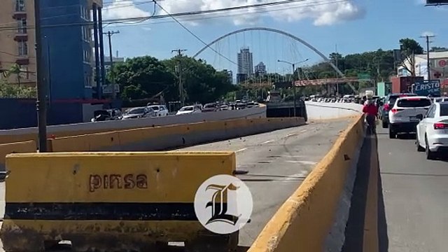 Largos tapones se registran en vías del Gran Santo Domingo