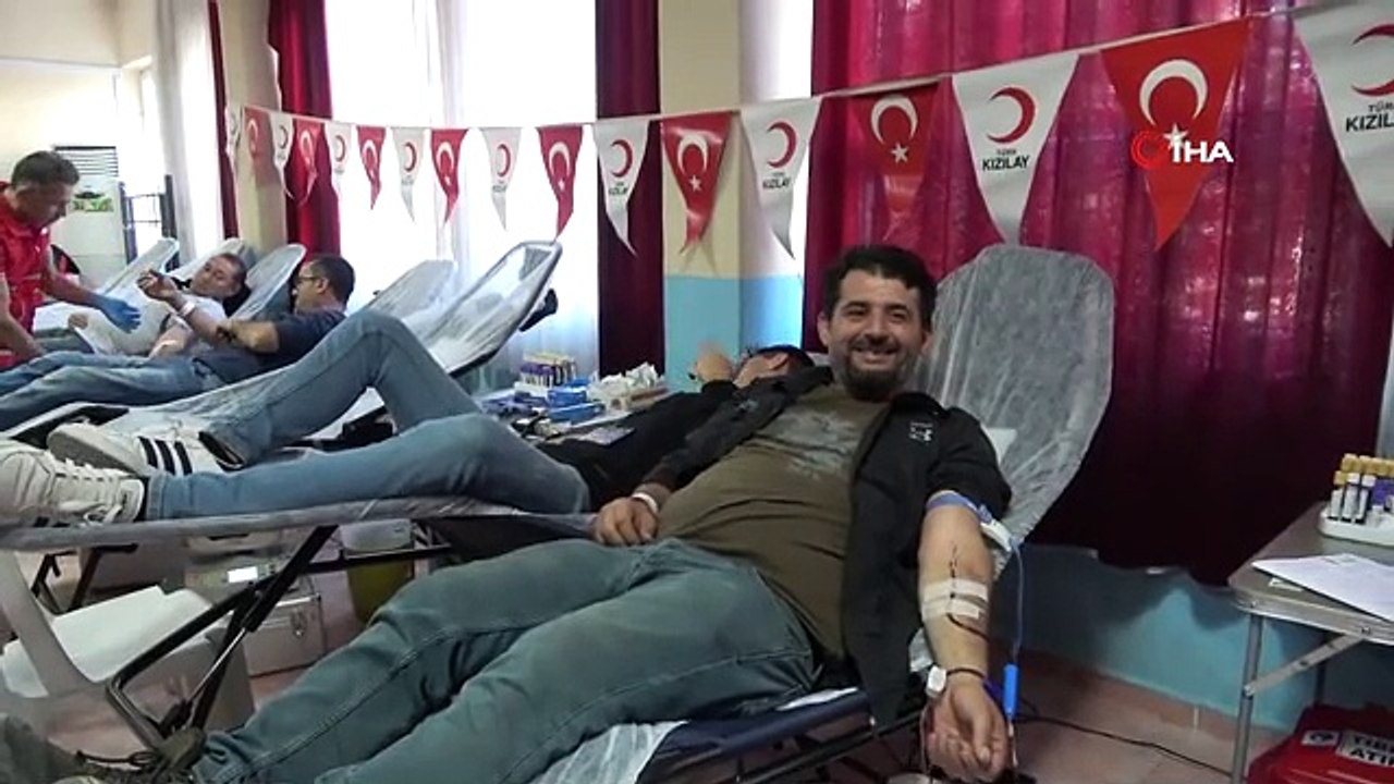 Öğretmenler kan bağışı için sefer oldu
