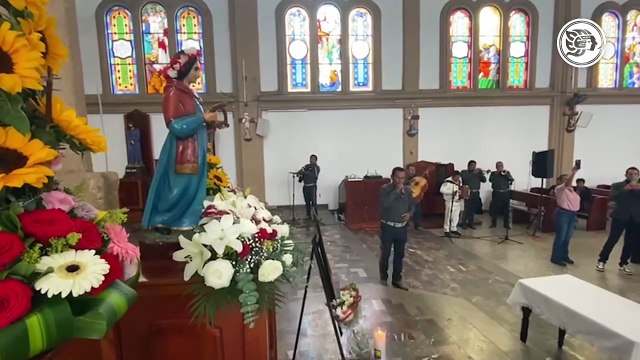 Celebran músicos de Acayucan día de Santa Cecilia con misa, paseo y convivio