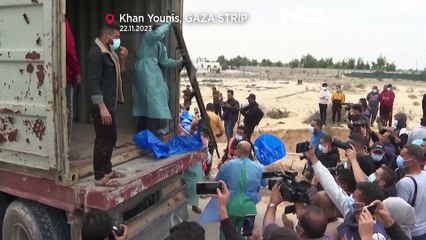 شاهد: تحت التهديد الإسرائيلي.. نزوح آلاف الأشخاص من شمال غزة