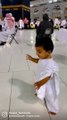 Amazing kid in new Haram Makkah #shorts #short #makkah #mecca #islam #new #umrah #kids #pakistan - Trim