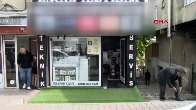 Gaziosmanpaşa'da cep telefonu dükkanına silahlı saldırı