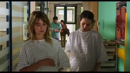 Madres paralelas (2021) - Bande annonce