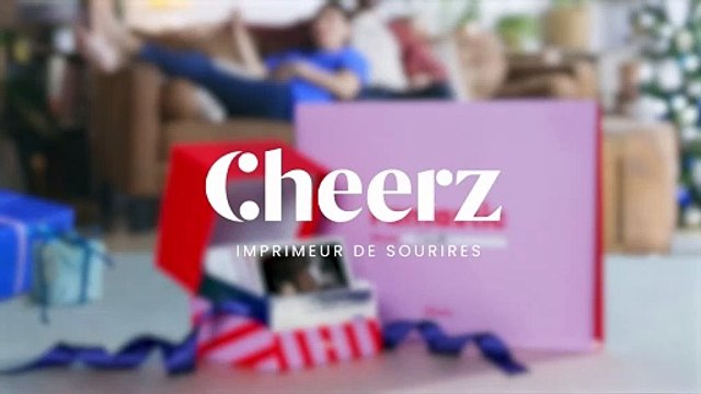 Le générique de 4 mariages pour 1 lune de miel sur TFX