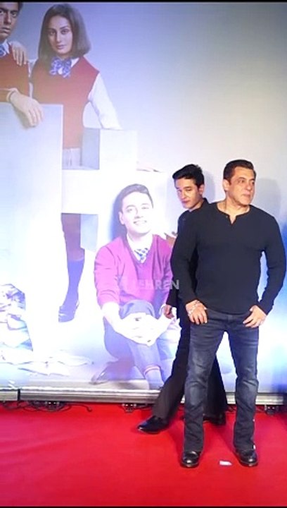 Salman Khan Arrives In Full Style For Farrey's Grand Premiere Event