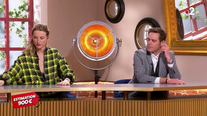 Les enchères s'envolent, surprise pour ce vase estimé à la base à 500 euros !