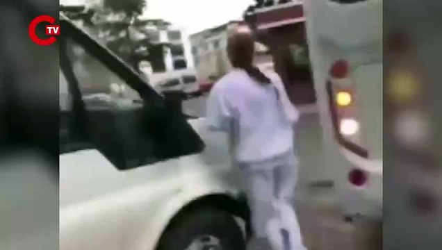 Serbest bırakılan Banu Parlak koşarak adliyeden uzaklaştı