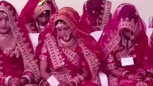 दौसा: एक दूजे के हुए 9 जोड़े, विधि- विधान से संपन्न हुई शादी की रस्में
