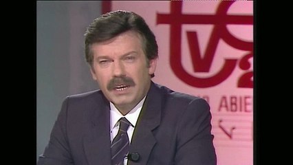 El amigo de todos Tráiler