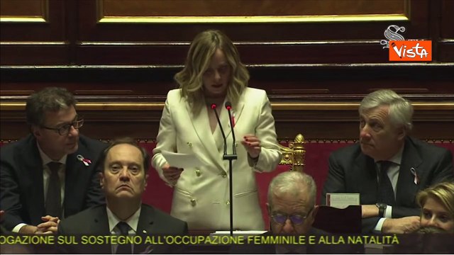 Non va il microfono, Meloni si sposta fra banchi dei Ministri al Question time al Senato