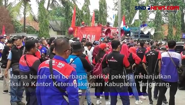 Sweaping Pabrik, Ratusan Massa Ajak Buruh Demo Kenaikan UMK di Cikupa
