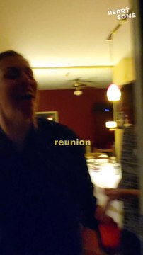 Heartwarming Thanksgiving Surprise: Emotional Reunion of College Roommates #heartsome #thanksgiving