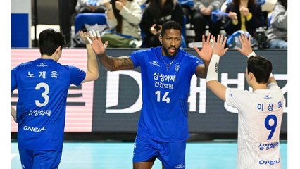 '요스바니 29점' 3위 삼성화재, 선두 우리카드 완파 / YTN