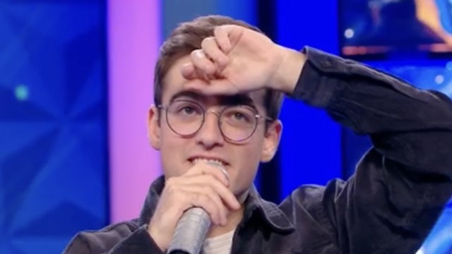 Laurens a frôlé l'élimination de justesse dans N'oubliez pas les paroles (France 2)!