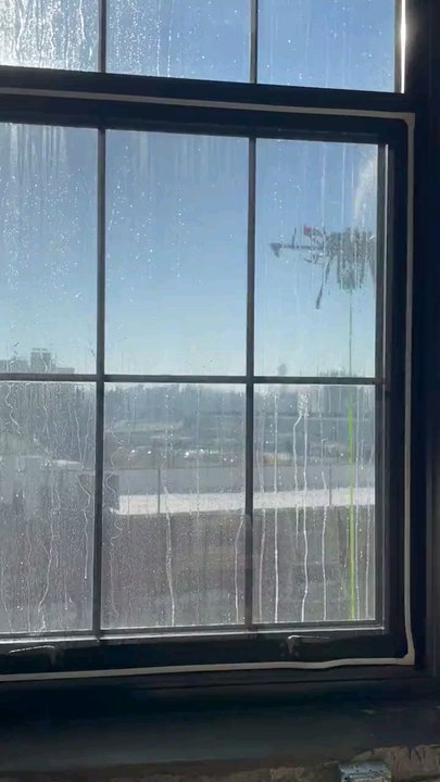 NewYork: des drones commencent à être utilisés pour laver les vitres difficiles d’accès 16.11.23