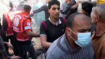 شاهد: إنقاذ صحفي من تحت الركام في خان يونس بقطاع غزة