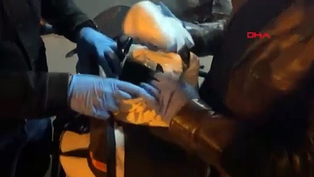 İzmir'de Sosyal Medya Fenomeni Operasyonu: 550 Gram Metamfetamin ve 750 Ecstasy Ele Geçirildi