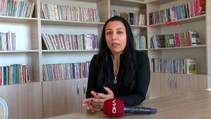 GÖNÜL ÖĞRETMEN KENDİ OKULUYLA BAŞLADI, FARKLI İLLERDE 14 KÜTÜPHANE KURULMASINI SAĞLADI