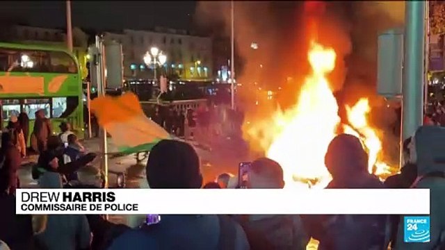 Irlande : à Dublin, de violents heurts imputés à l'extrême droite