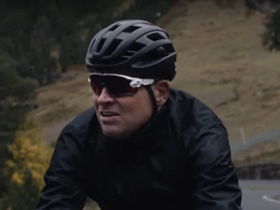 "jan ullrich - der gejagte": neuer trailer zur doku-serie