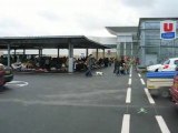 Saint Sébastien sur Loire : Vide-greniers parking Super U