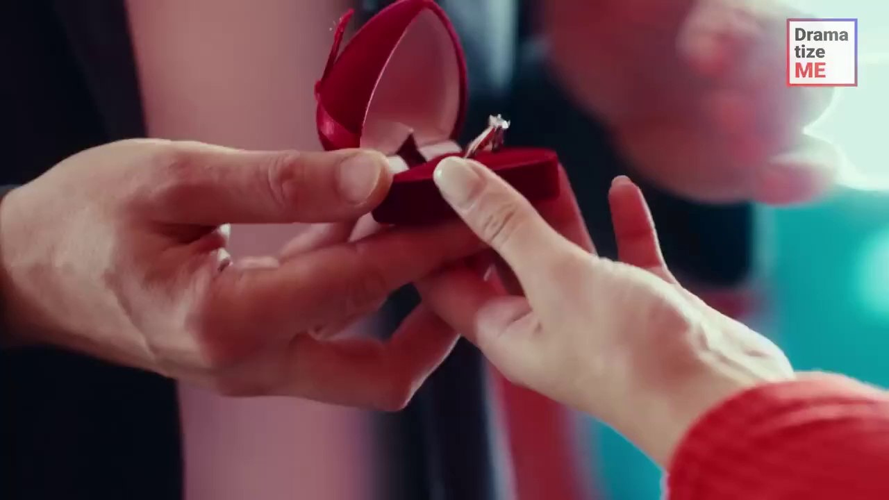 Man Fakes Marriage Proposal