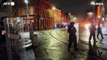 Terrore a Dublino, accoltellati 3 bimbi e maestra-eroina