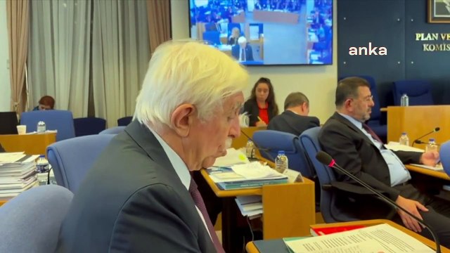 Cengiz Çandar: 2017 Yılından Bu Yana Cumhurbaşkanlığı Hükümet Sistemi Adeta Bir Kriz Üretim Merkezi Gibi Çalışıyor ve Korkarım Hep Böyle Olacak