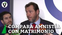 El ministro Óscar Puente compara el pacto por la ley de amnistía con un matrimonio de penalti