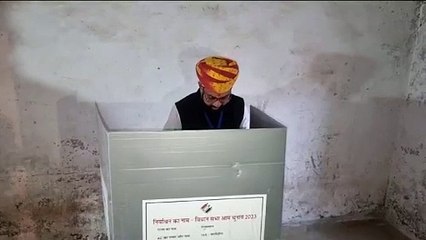 Download Video: Rajasthan Election : प्रदेश के कैबिनेट मंत्री ने डाला वोट, वोटर्स में उत्साह