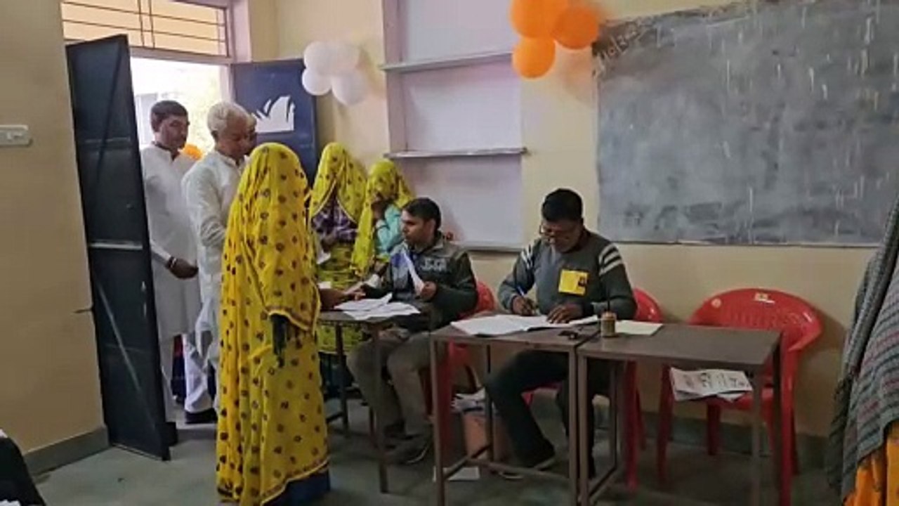 Rajasthan Election :  दौसा जिले में सुबह 9:00 ब...