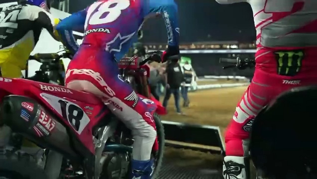2023 Paris Supercross Day 2 450 Race 3