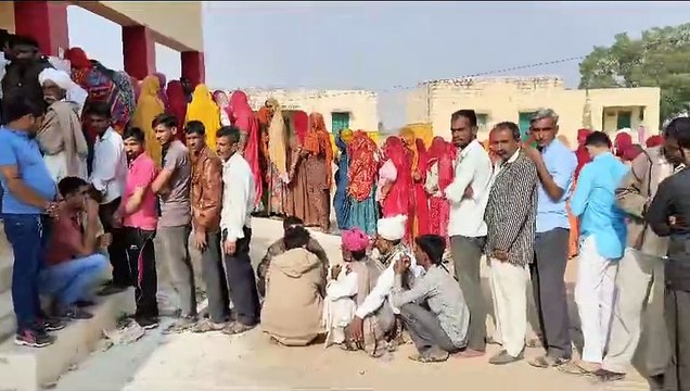 लोकतंत्र के उत्सव का उत्साह, बाड़मेर की 7 सीटों पर सुबह 11 बजे तक 22.11 प्रतिशत मतदान