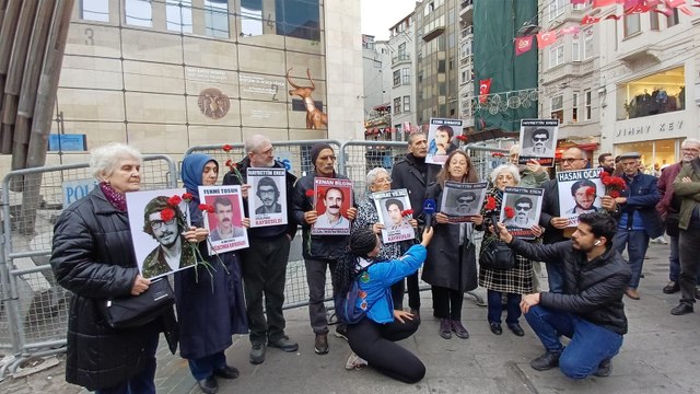 Cumartesi Anneleri, 974. haftada Hayrettin Eren'in akıbetini sordu: Eren Ailesi üç kuşaktır Hayrettin’i ve adaleti aramaktan vazgeçmedi