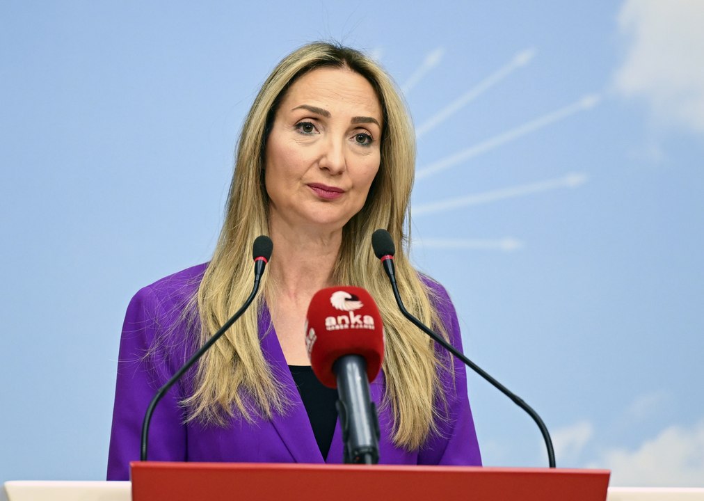 CHP'den yerel yönetimlere kadına yönelik şiddete karşı politika belgesi