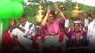 Revanth Reddy Song కు స్టెప్పులేసిన Priyanka Gandhi.. Congress Vijayabheri Yatra | Telugu Oneindia