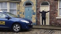 Peter GRABS Dylan By The Collar _ Coronation Street
