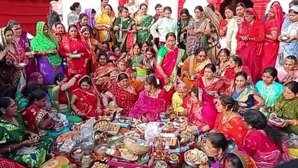 After offering Bhog Prasad to the Lord, he left for Baikunth Dham.