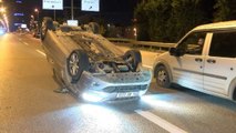 Ümraniye'de Otomobil Takla Attı: Sürücü Yara Almadan Kurtuldu