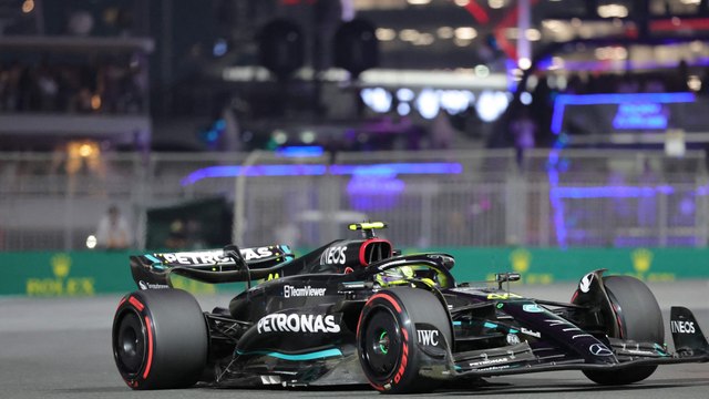 Máxima tensión en la Q2: así dejaron sin opciones Alonso y Russell a Hamilton