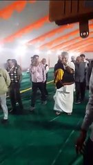 सरकारें मुफ्त में कुछ नहीं देती, आपसे लेकर ही आपको देती है, फ्री देने की घोषणा मूर्ख बनाने के सिवाय कुछ नहीं