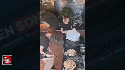 Pizza yapma konusunda sınıfta kalan kızların talihsiz anları