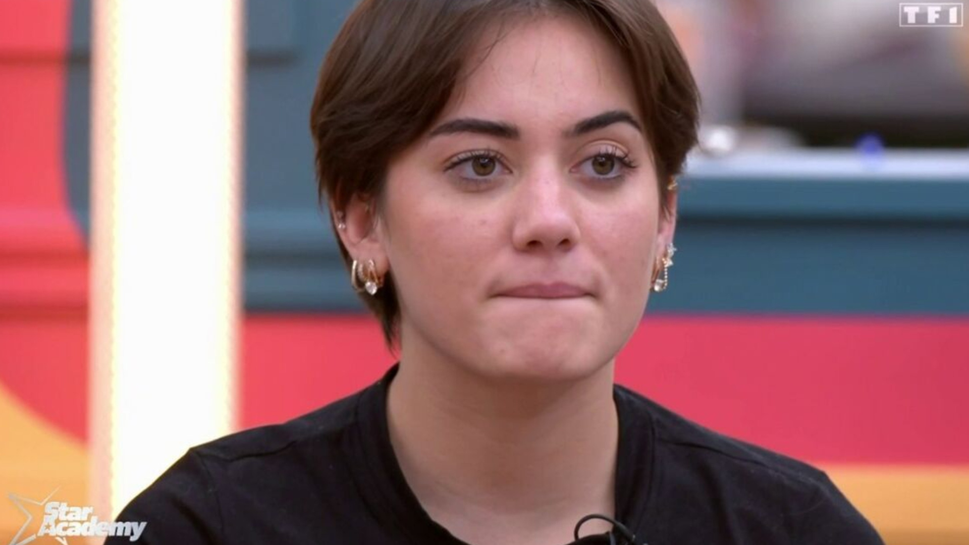 Voici - "Vous ne voyez pas tout" : Lola (Star Academy) se confie sur le  montage des quotidiennes