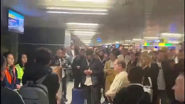 Pegasus’ta uçuş rezaleti! Rötarlar yolcuları isyan ettirdi